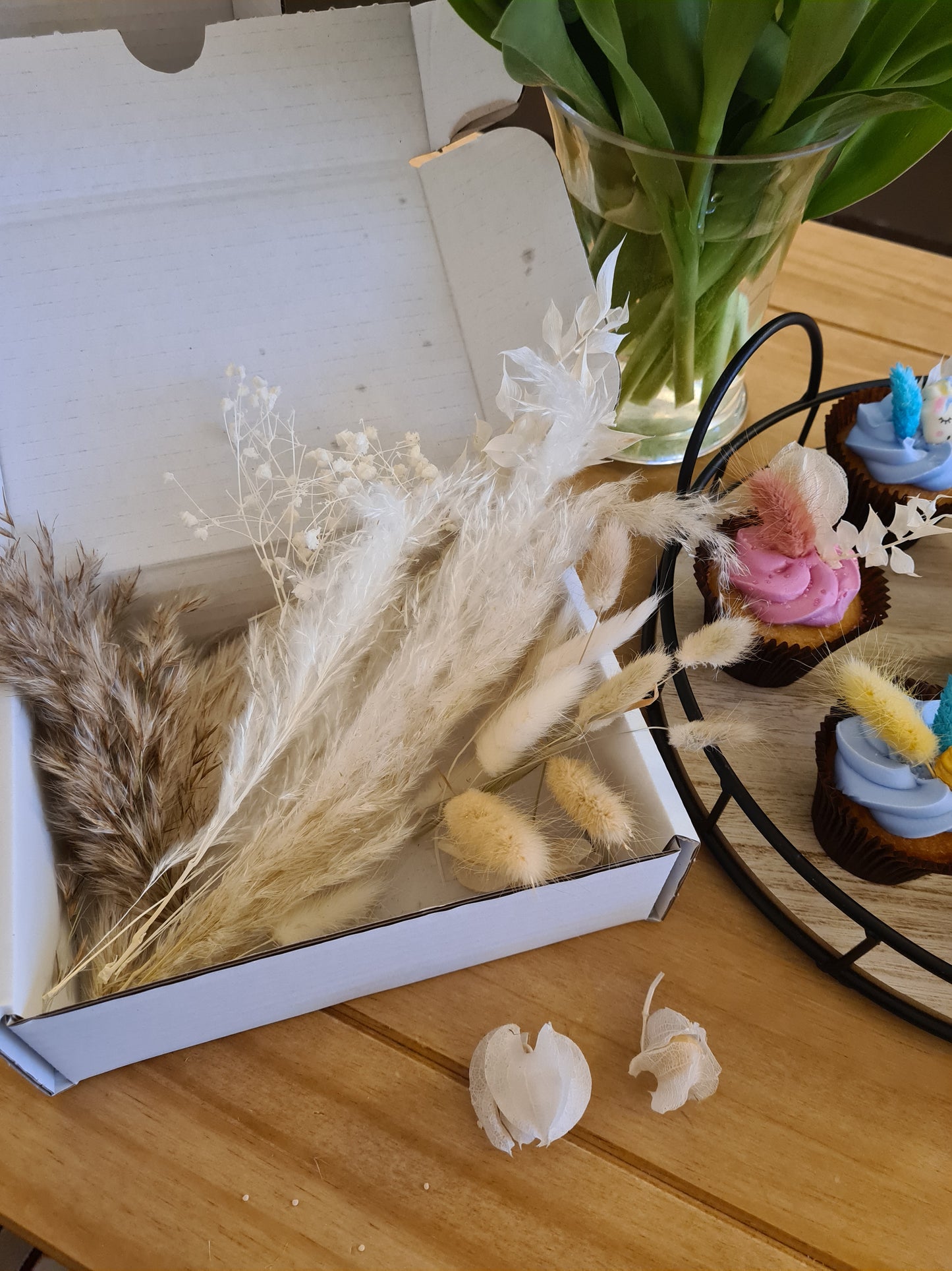 Dried Flowers Bakers Box
