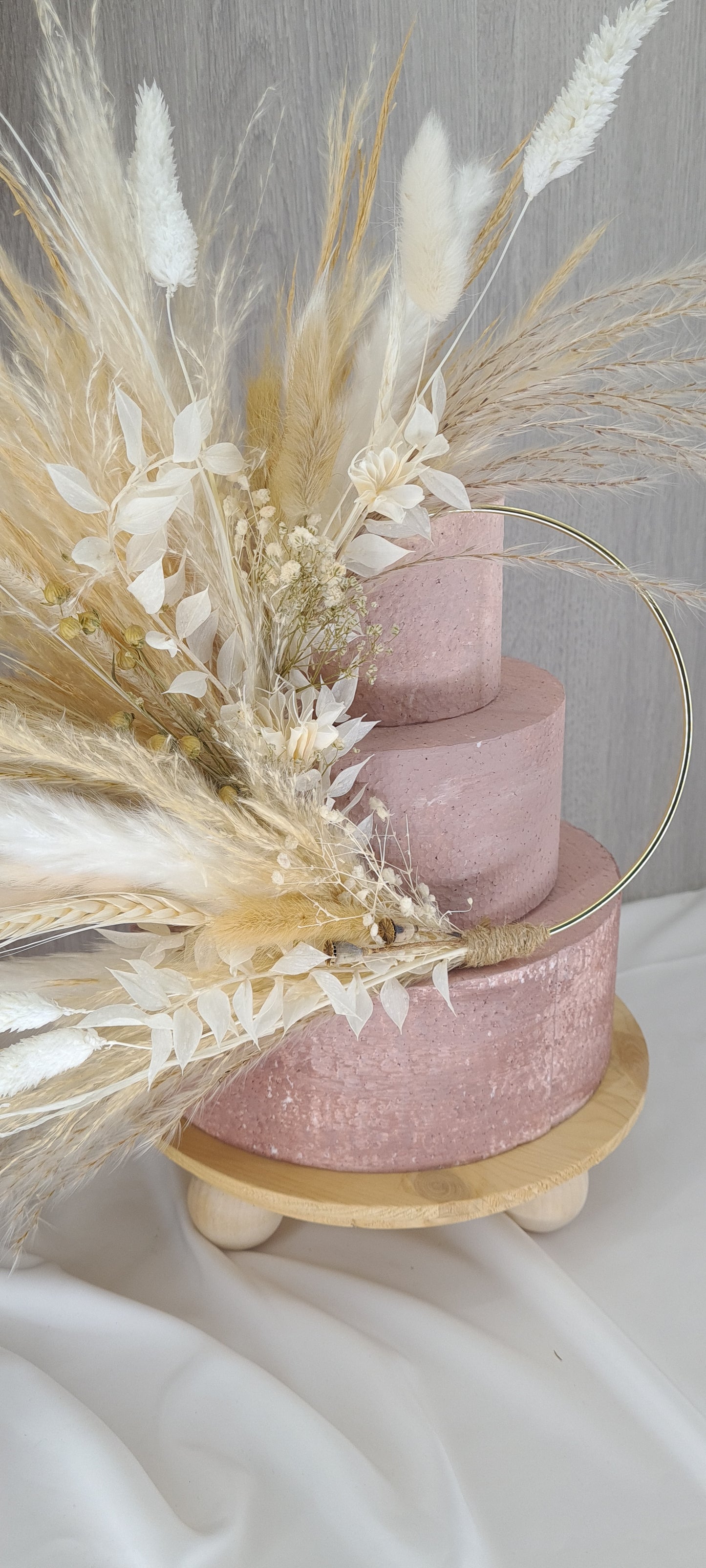 Neutral Boho Pampas cake topper wreath