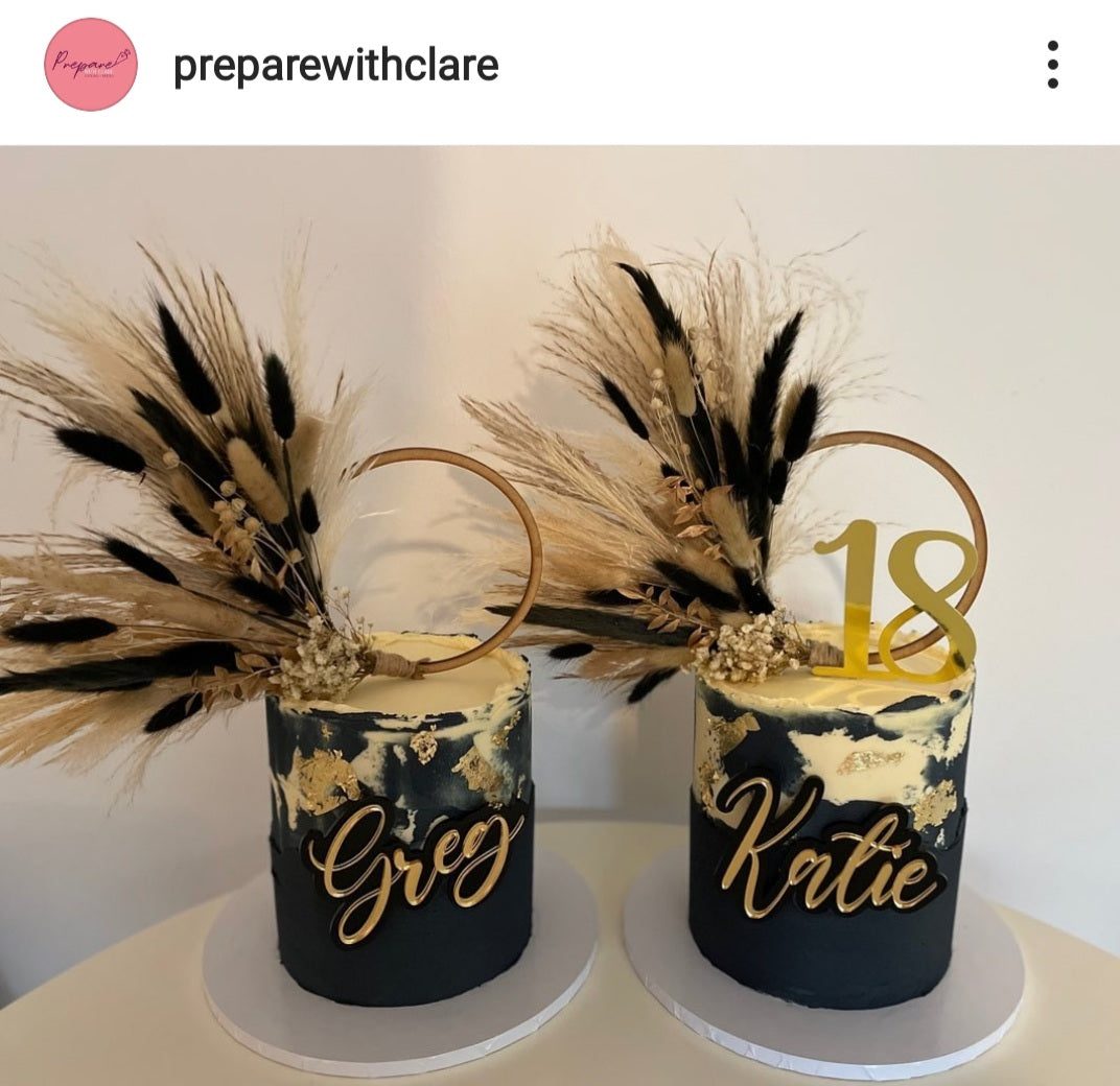 Gold & Black Pampas cake topper wreath
