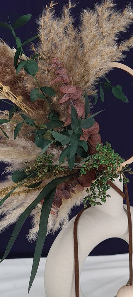 Safari Pampas cake topper wreath