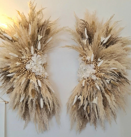 Pampas Wall Decoration | Neutral Mirror surround | Salon Decor | Wedding Arch Flowers